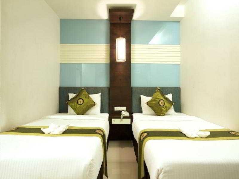 Oasis Inn Bangkok Zewnętrze zdjęcie